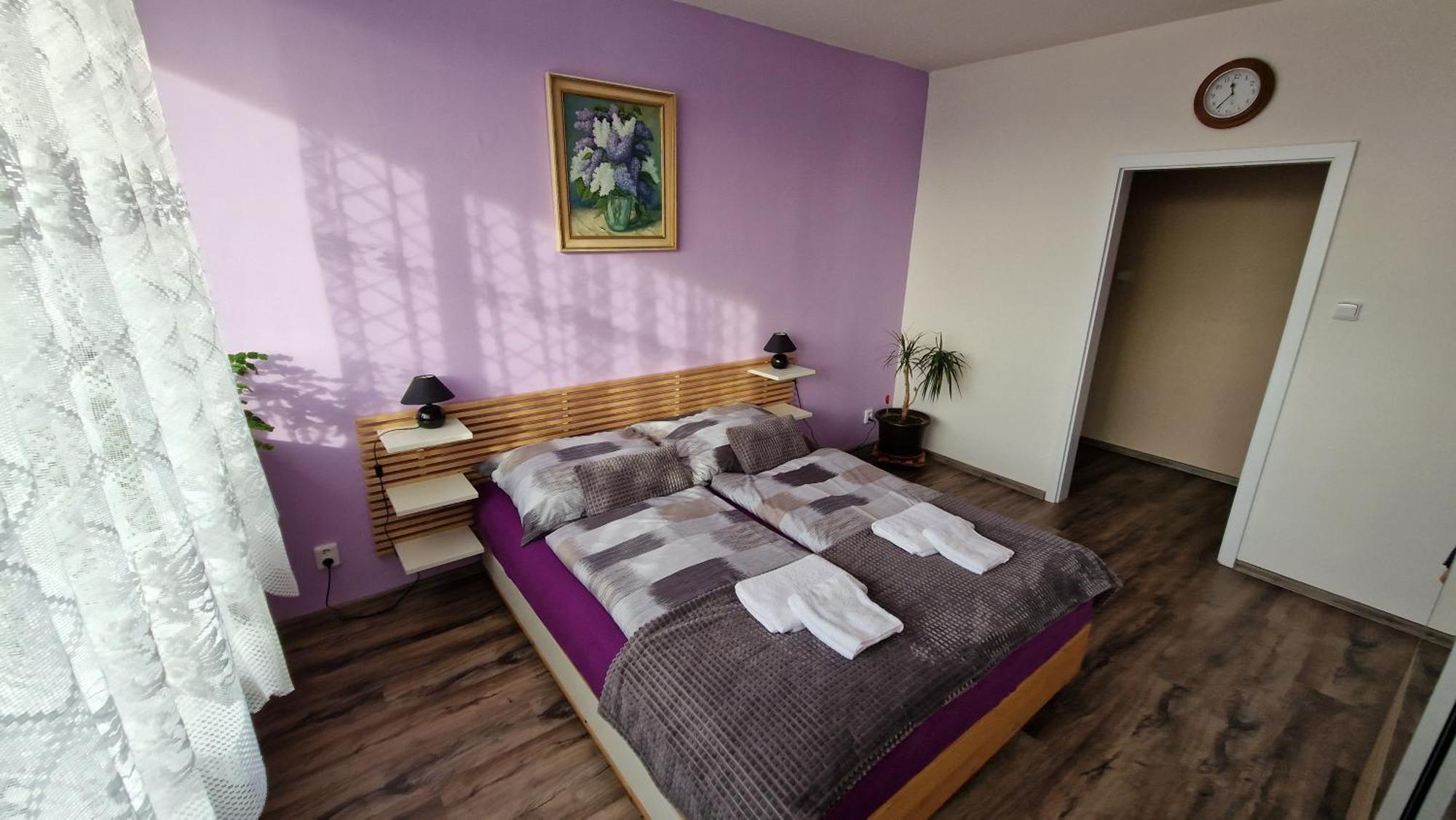 Byt S Jedinecnym Vyhledem Decin Exteriör bild